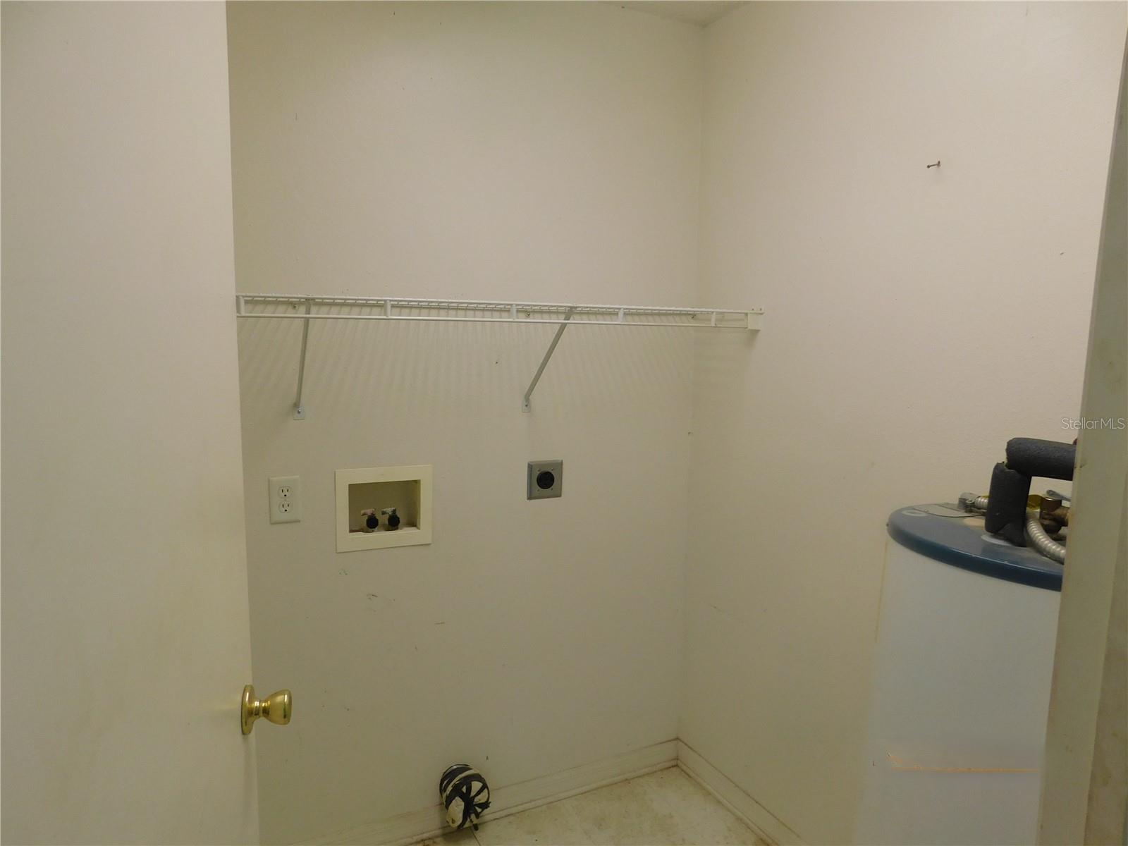 LINCOLN PARK SOUTH - Residential