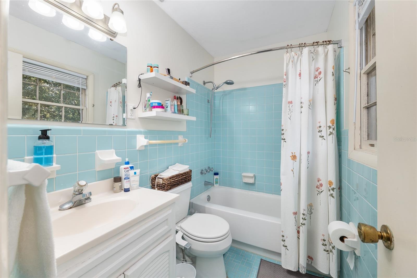 BLACK ACRES - Residential