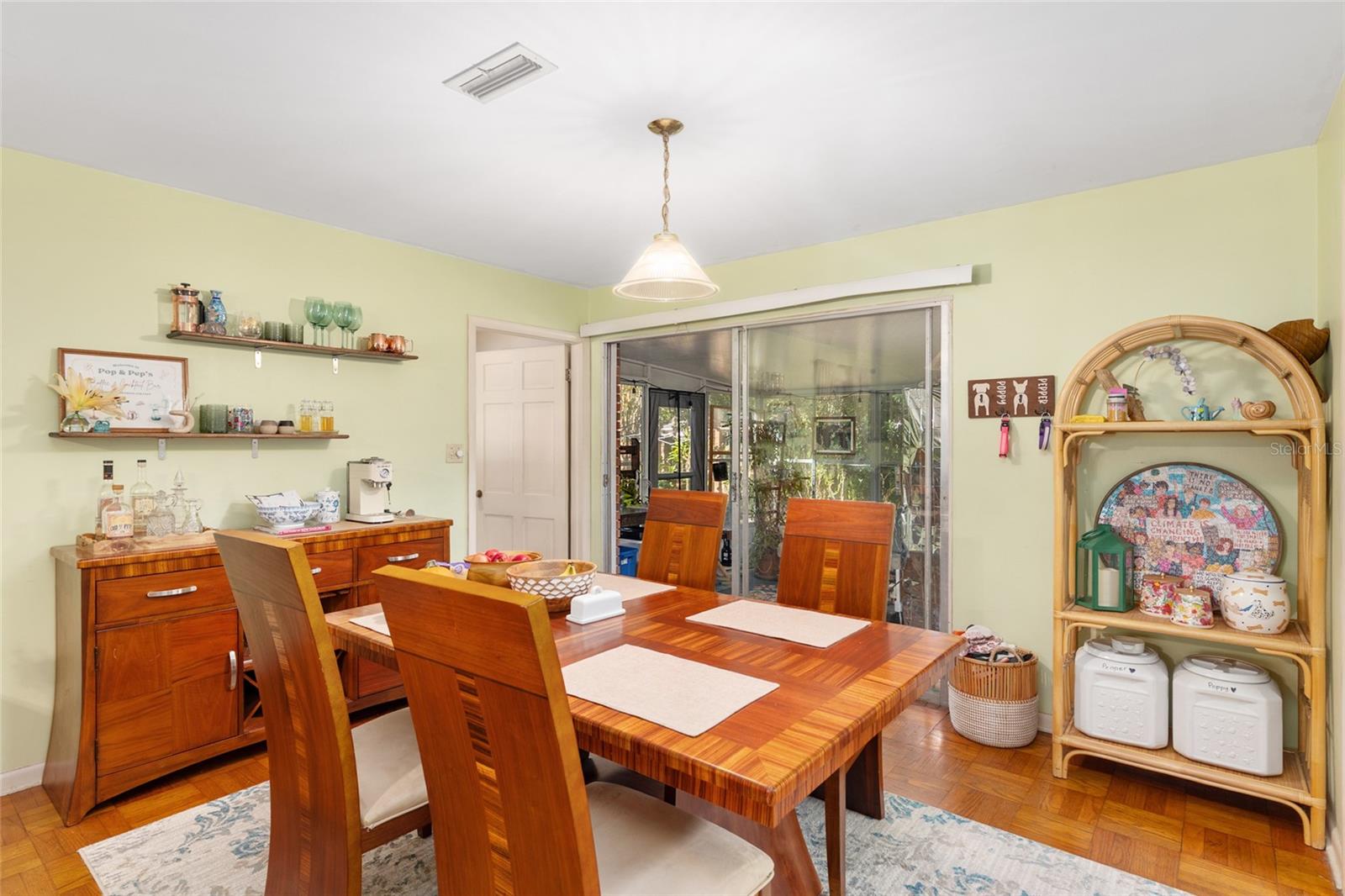 BLACK ACRES - Residential