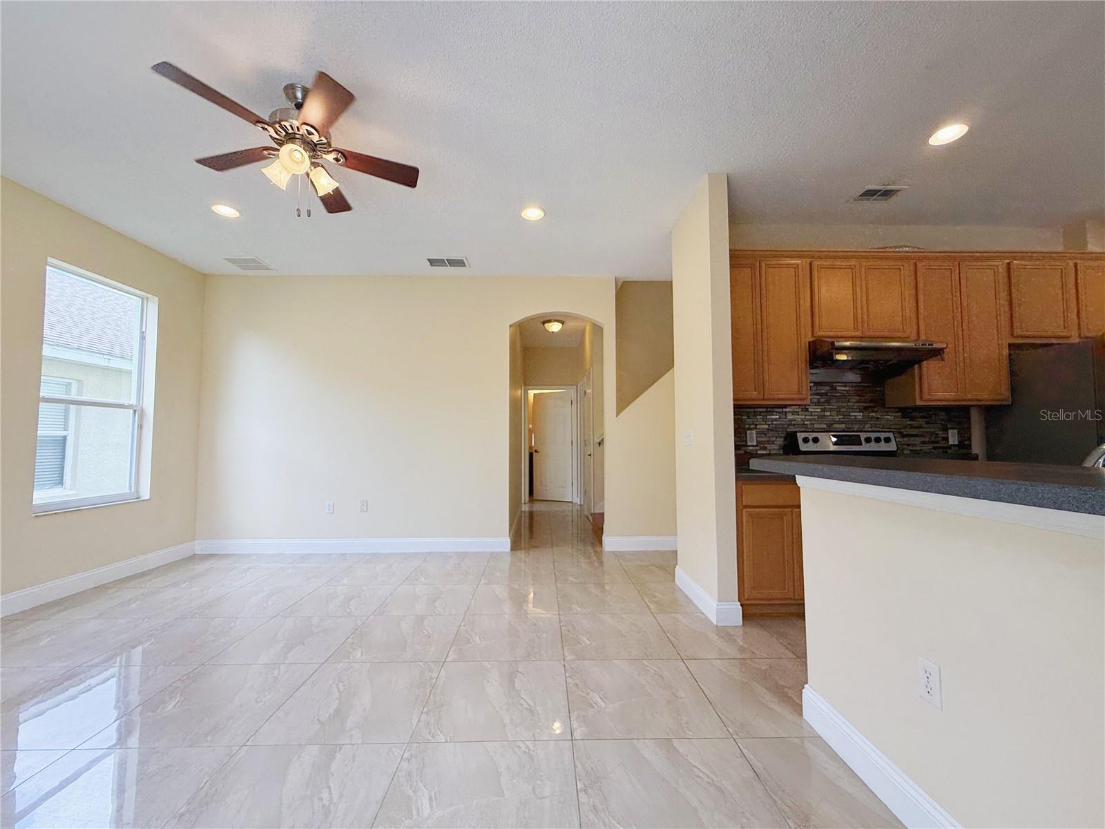 PARKSTONE UNIT 4 - Residential