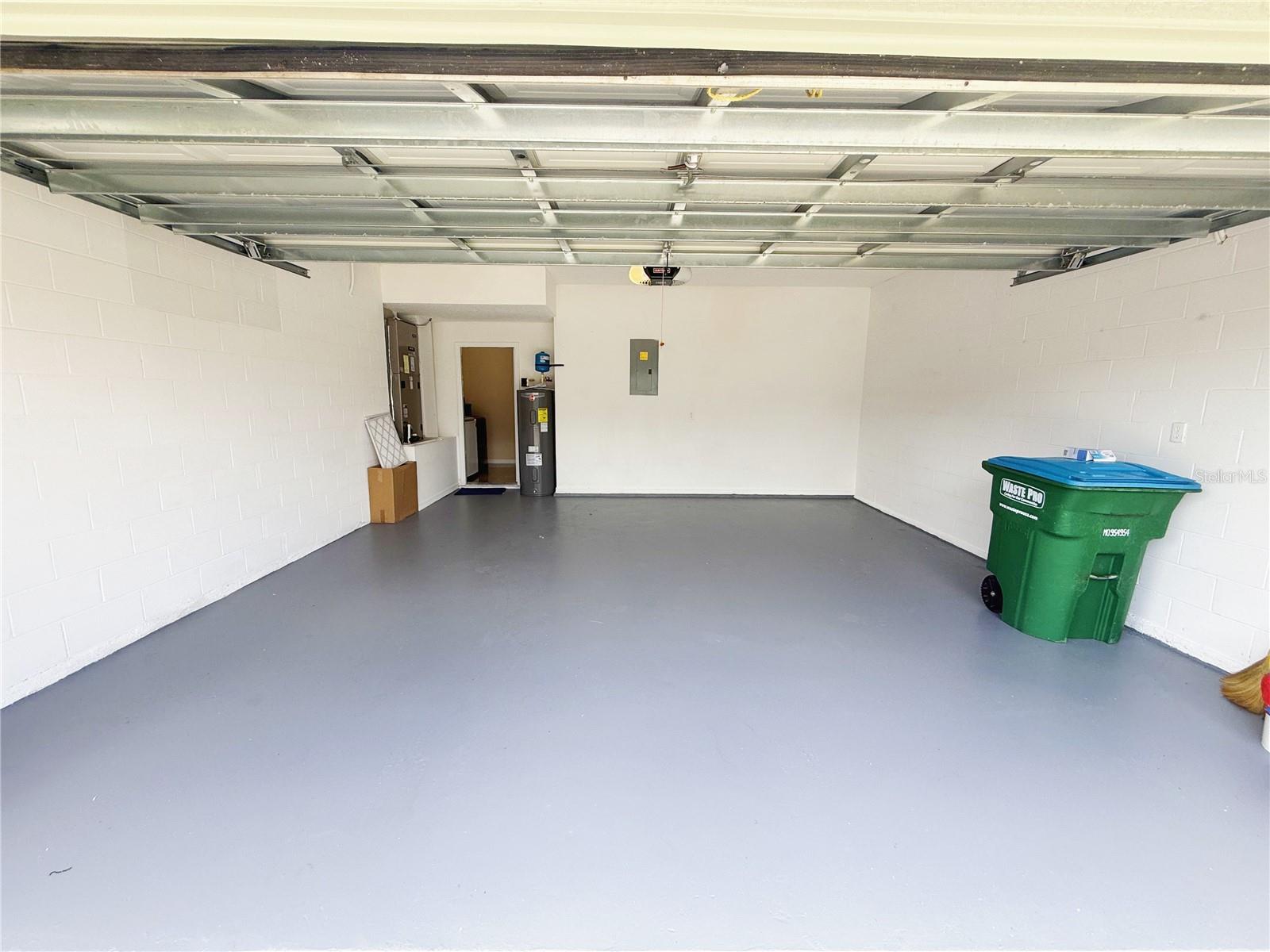 PARKSTONE UNIT 4 - Residential