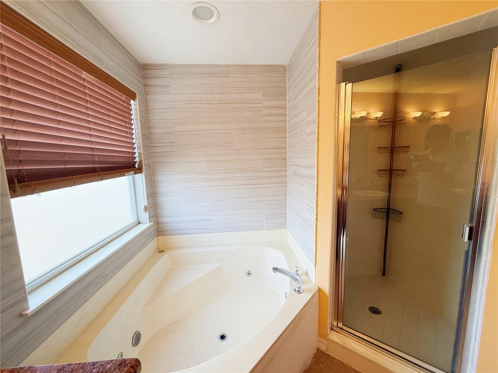 PARKSTONE UNIT 4 - Residential