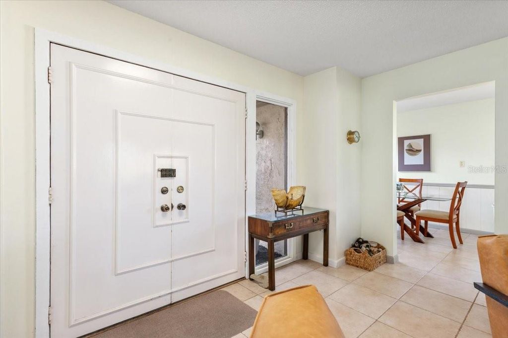 Photo of 5905 La Vista Lane, Bradenton, FL 34210 (MLS # TB8466109)