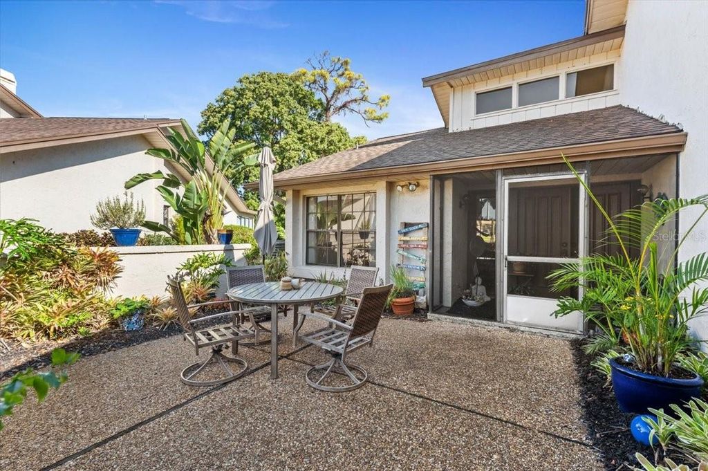 Photo of 5905 La Vista Lane, Bradenton, FL 34210 (MLS # TB8466109)