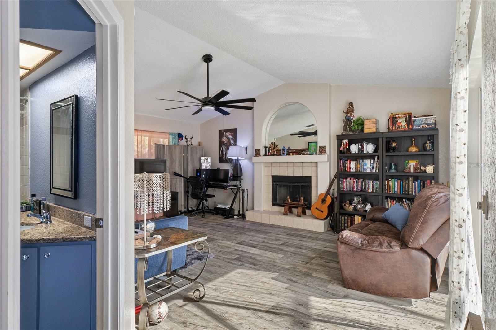 SPRING HILL - Residential