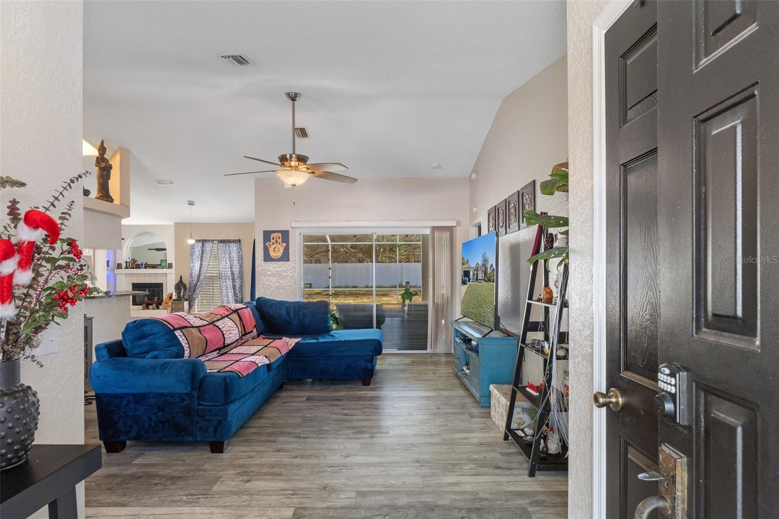 SPRING HILL - Residential
