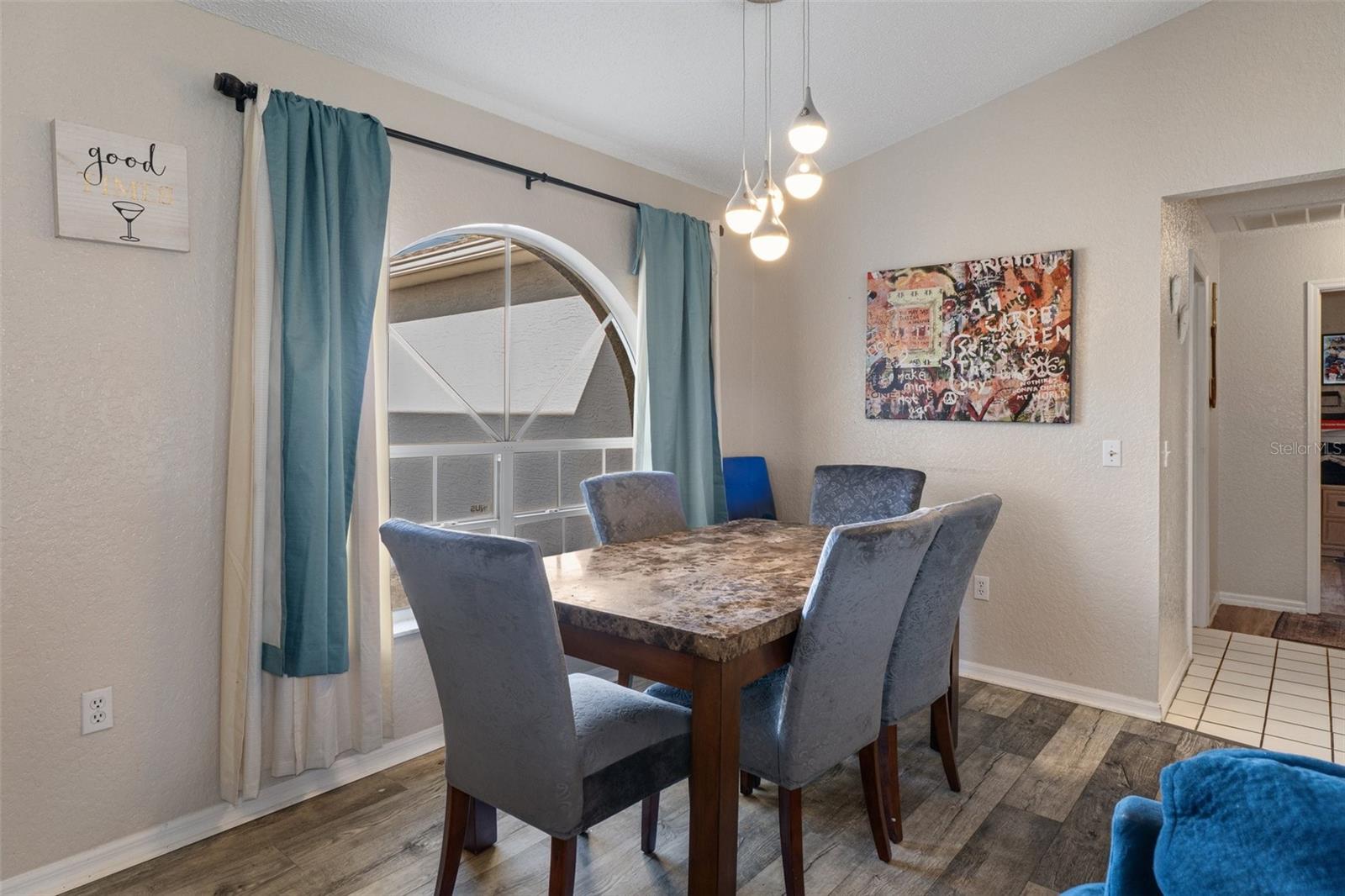 SPRING HILL - Residential