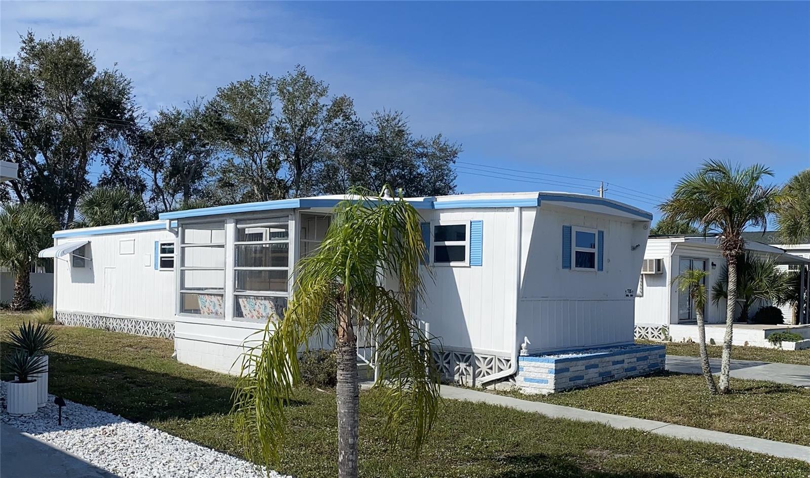 VENICE ISLE - Residential