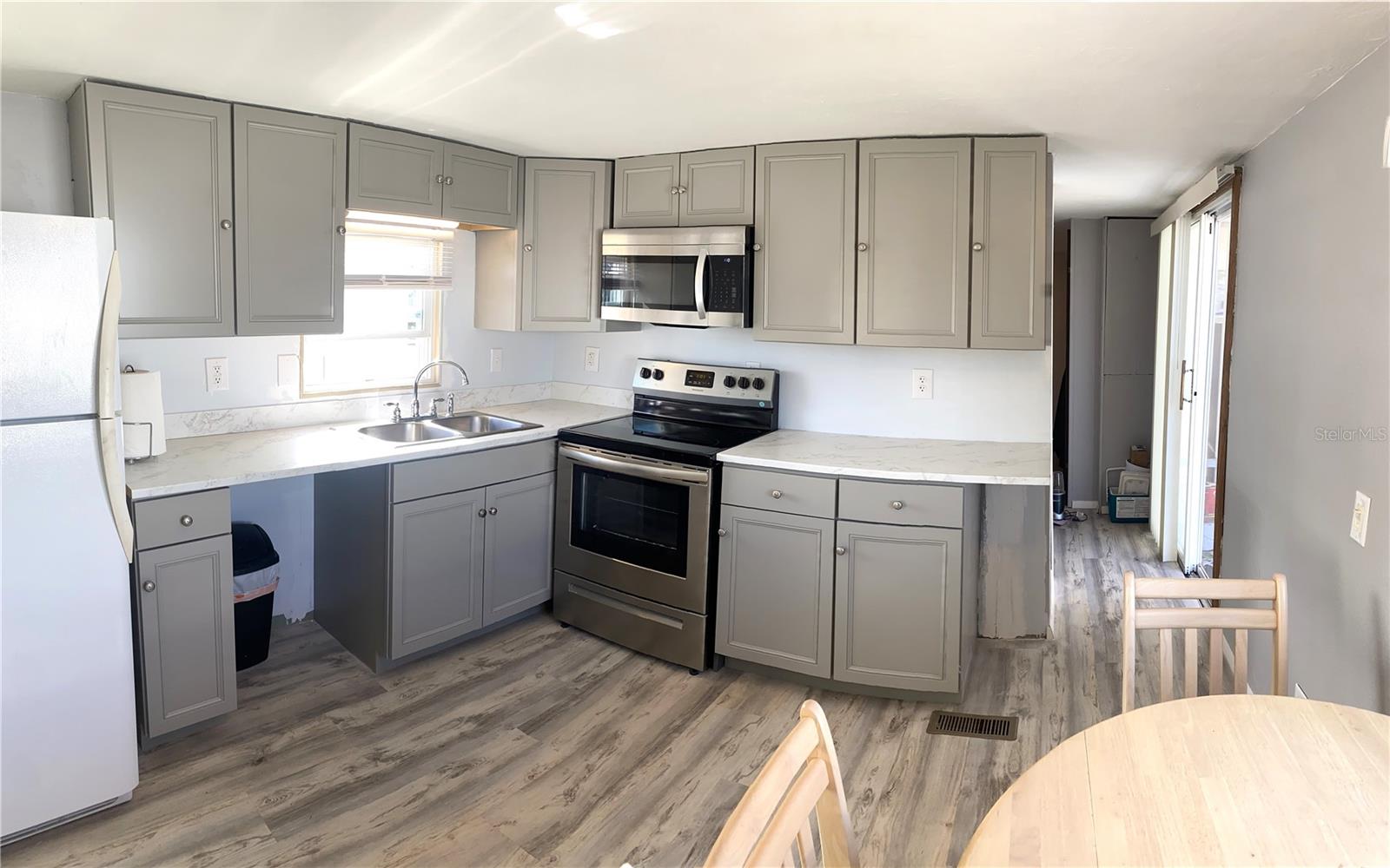 VENICE ISLE - Residential