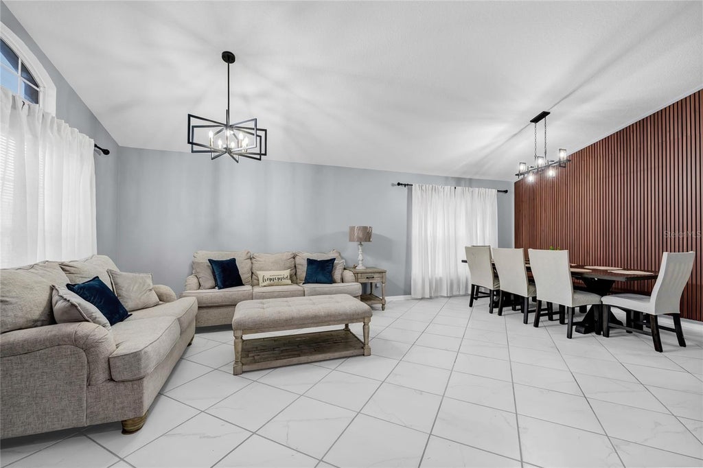Photo of 119 Hypolita Avenue, Davenport, FL 33897 (MLS # S5159175)