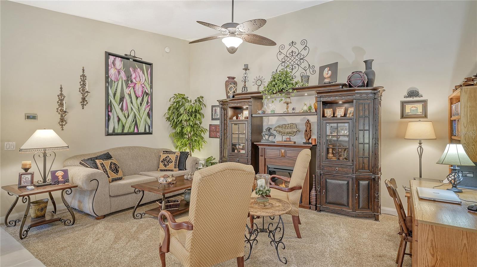 VILLAGEWALK - Residential