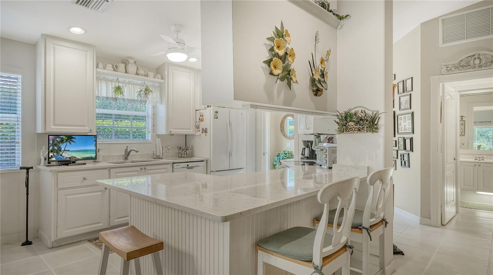 VILLAGEWALK - Residential