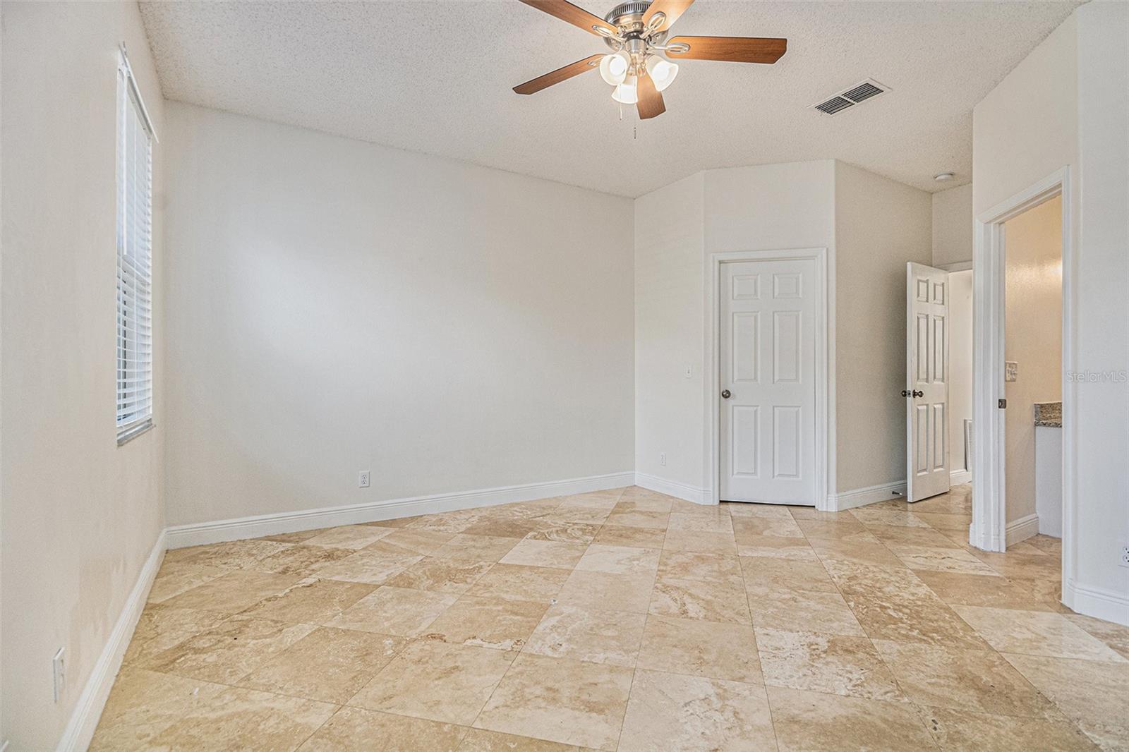 FALCON TRACE - Residential