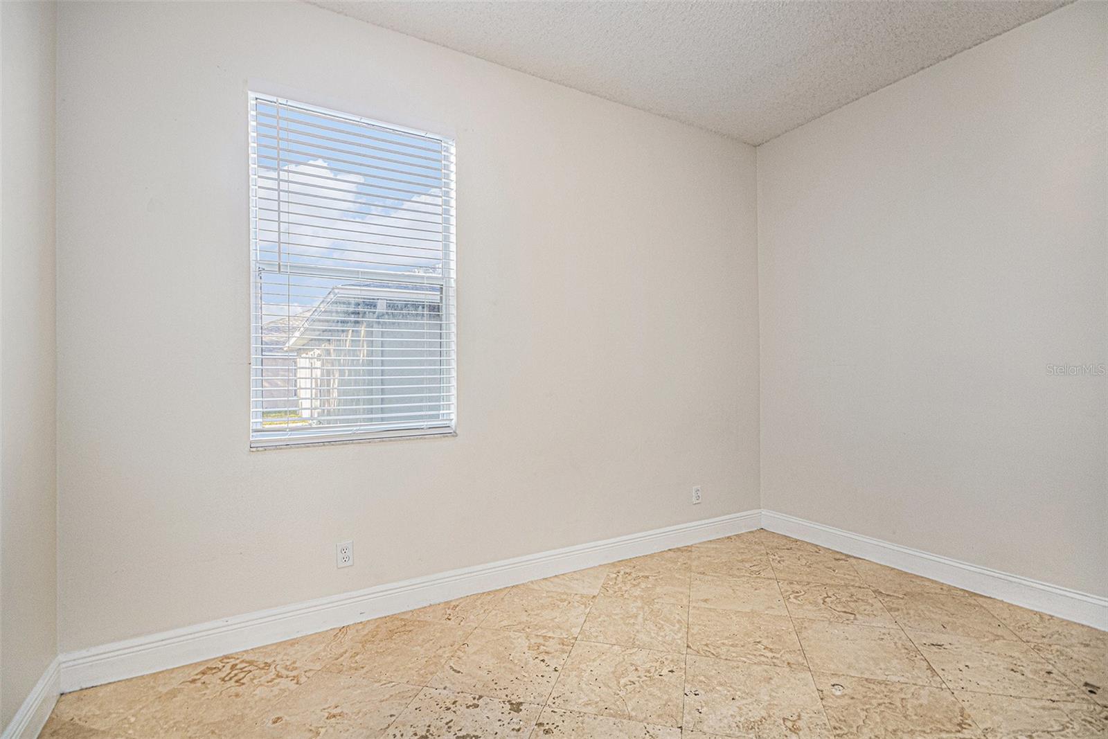 FALCON TRACE - Residential