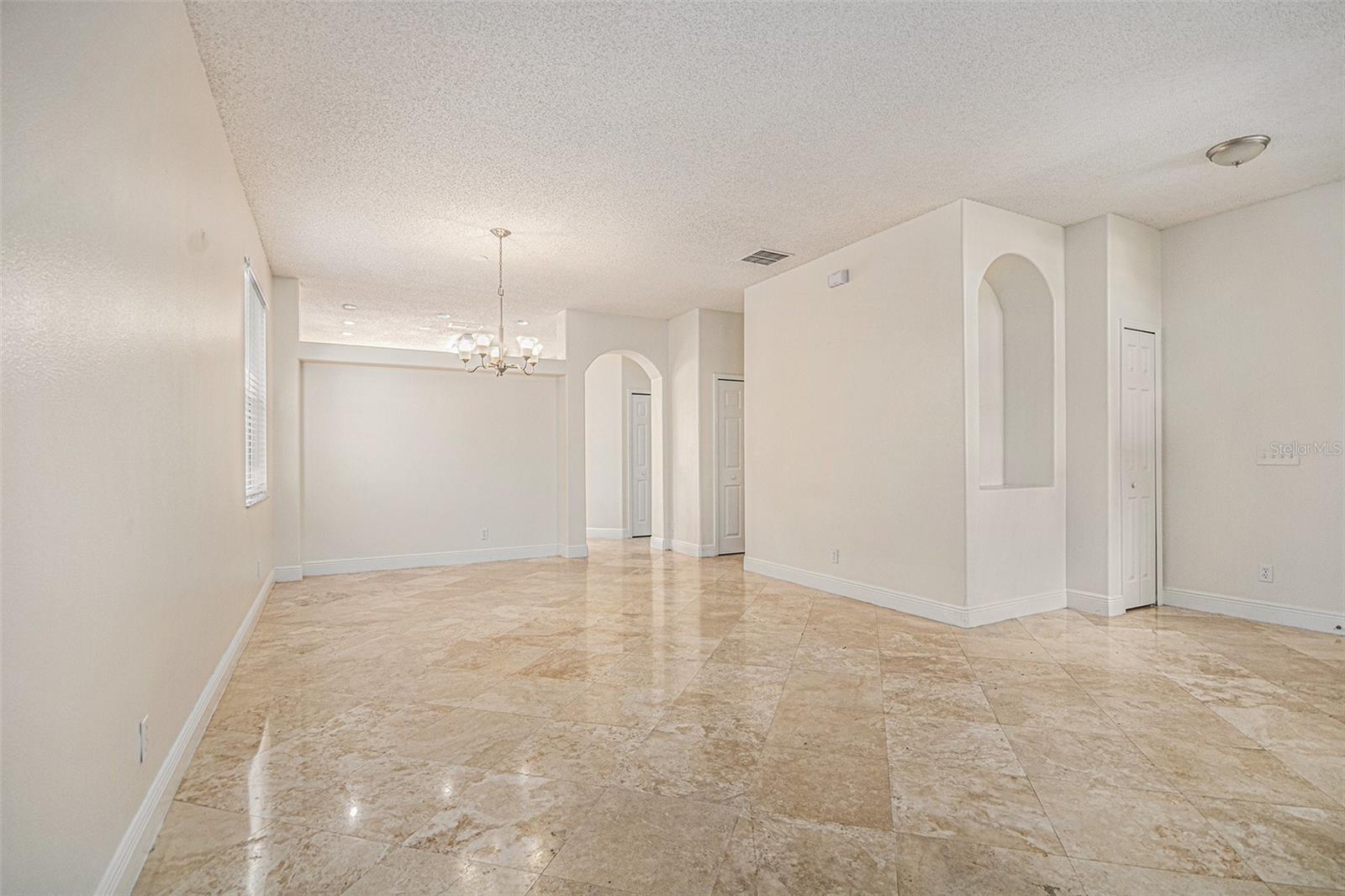 FALCON TRACE - Residential