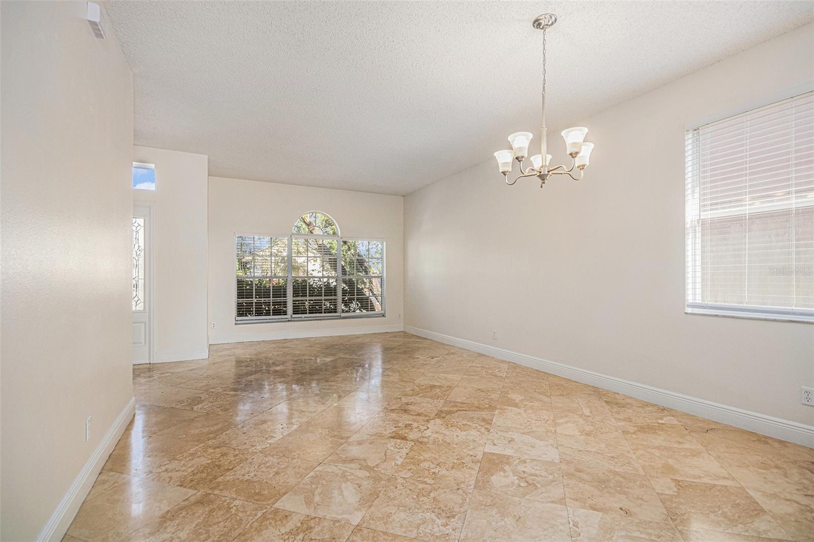 FALCON TRACE - Residential