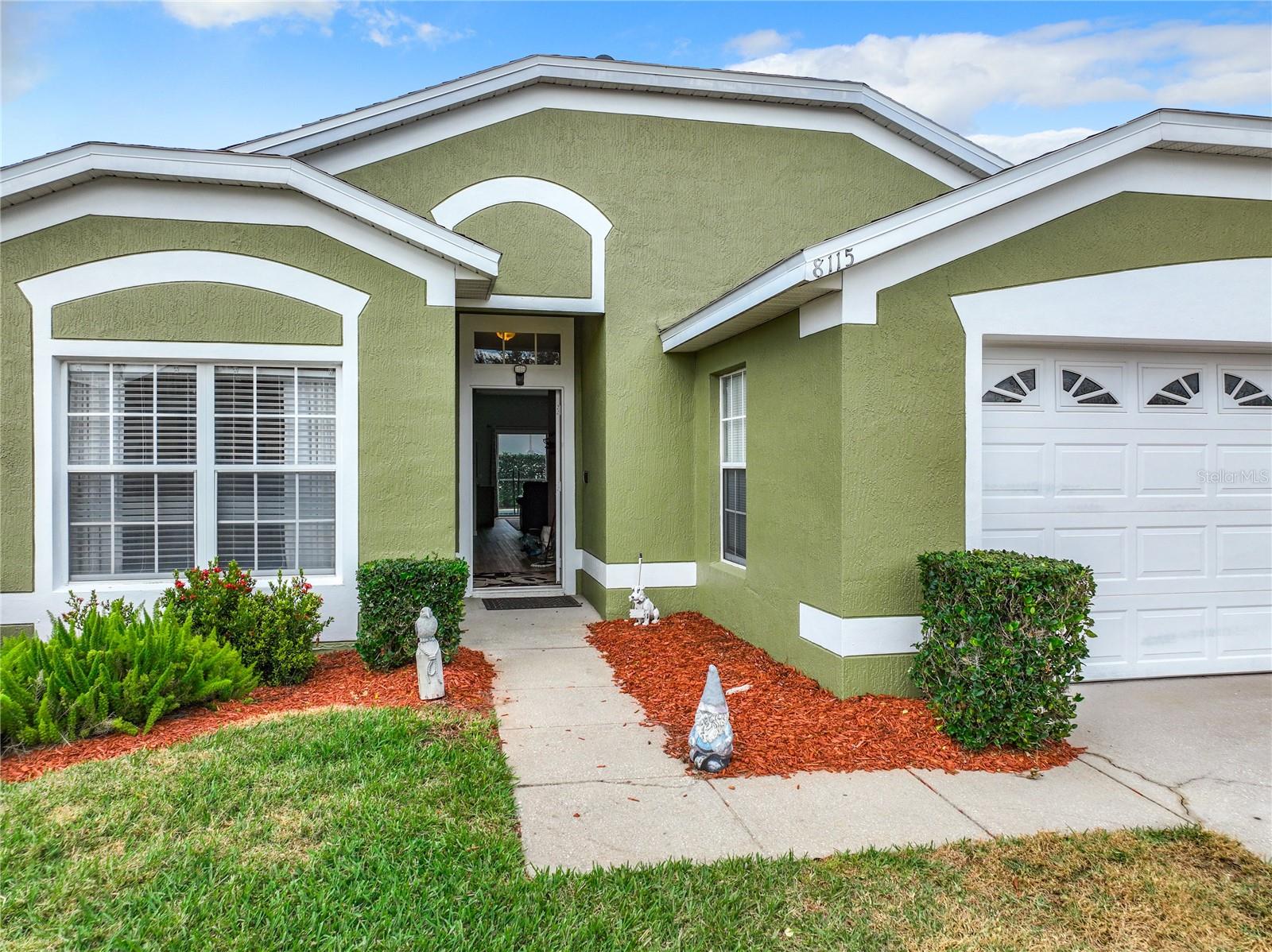 8115 FAN PALM WAY