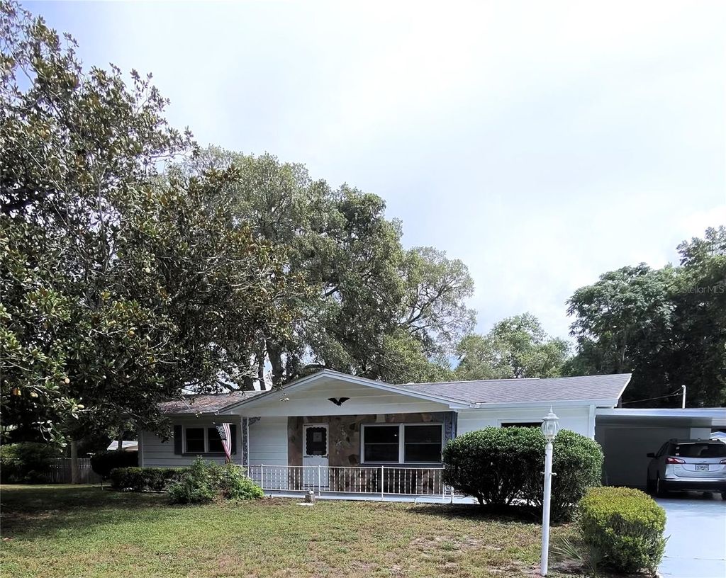 Photo of Beverly Hills, FL 34465 (MLS # OM727548)
