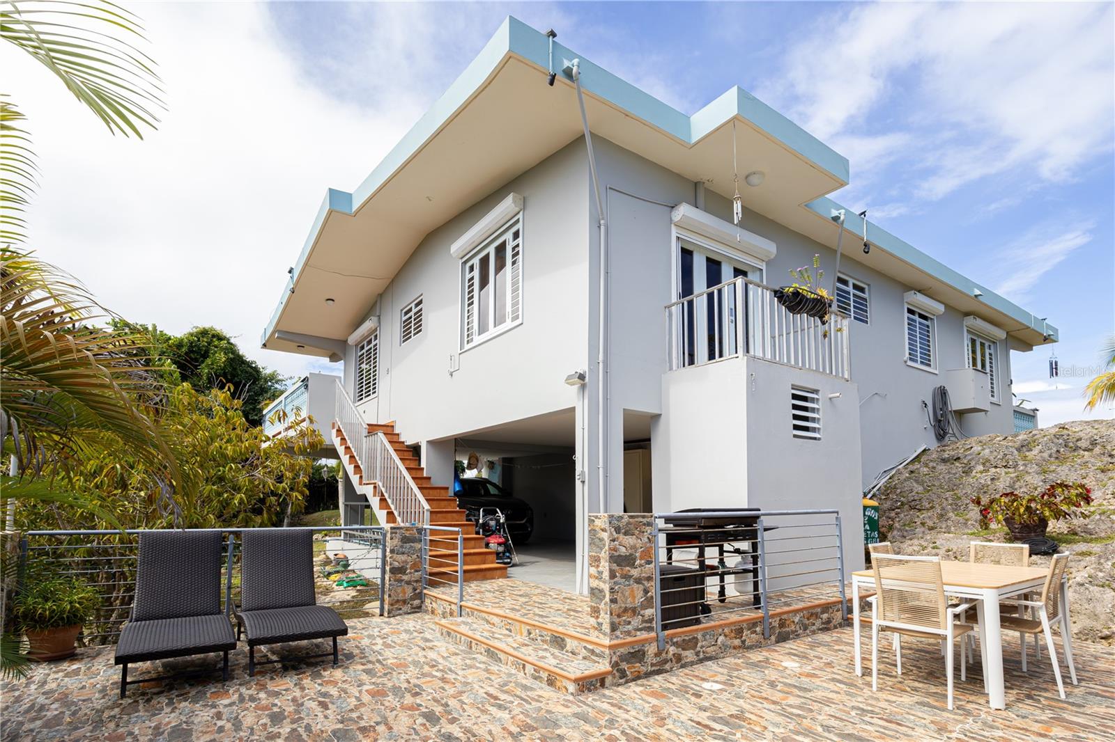 ISABELA PR - Residential