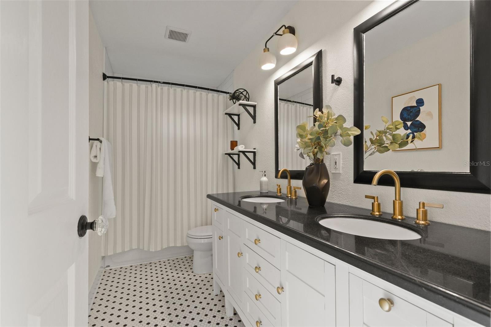 IDLEWILD ON THE HILLSBOROUGH - Residential