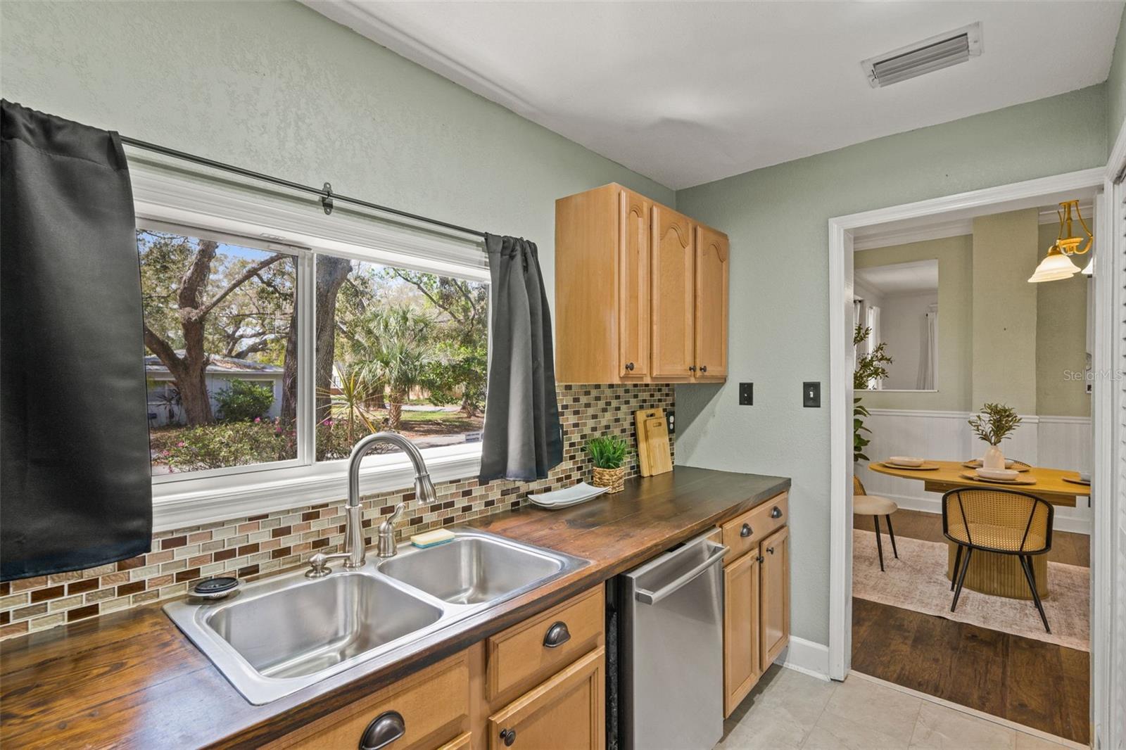 IDLEWILD ON THE HILLSBOROUGH - Residential