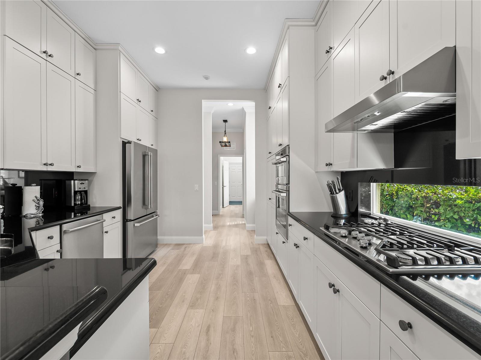 KENWOOD PARK - Residential