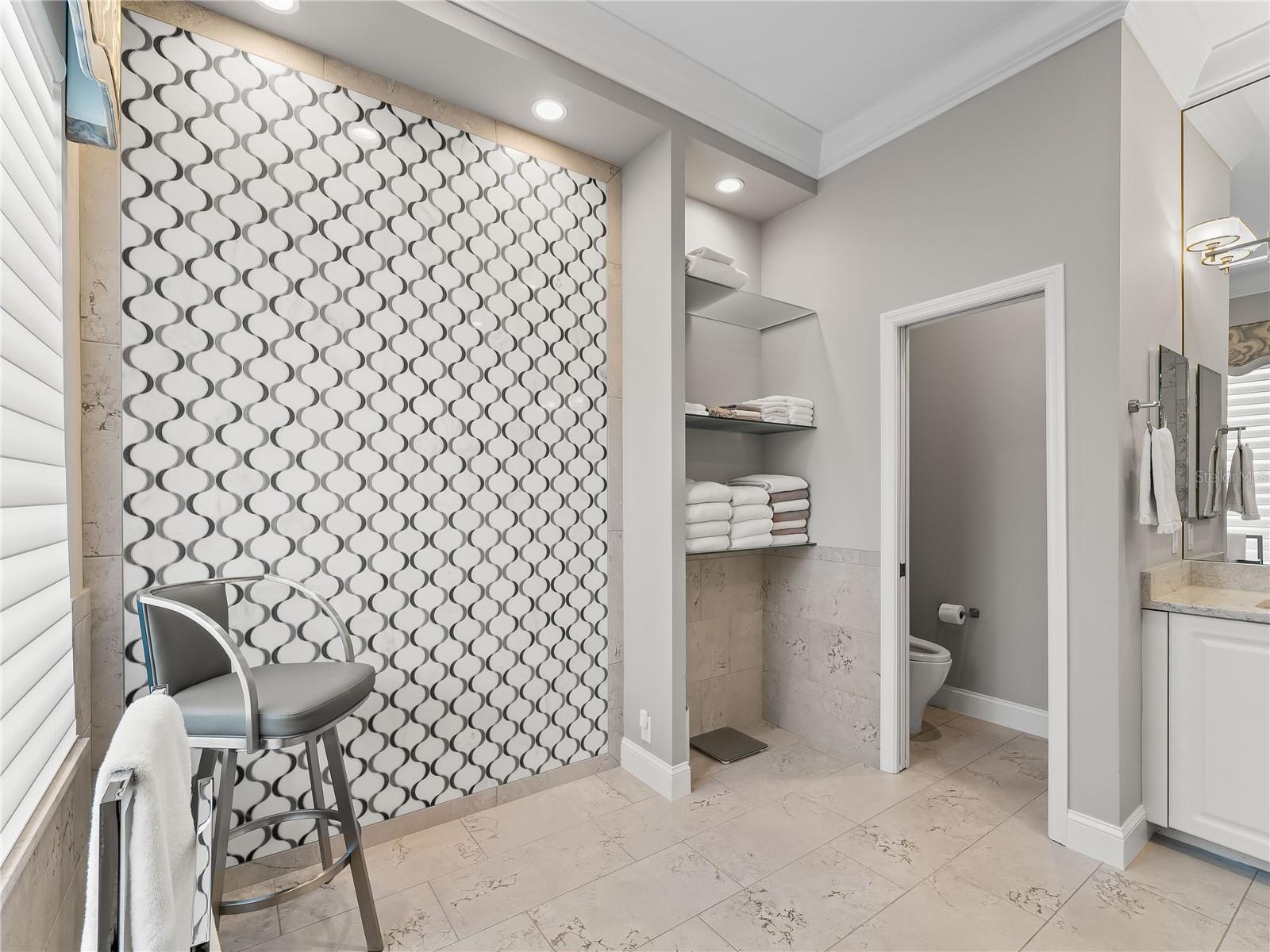 KENWOOD PARK - Residential