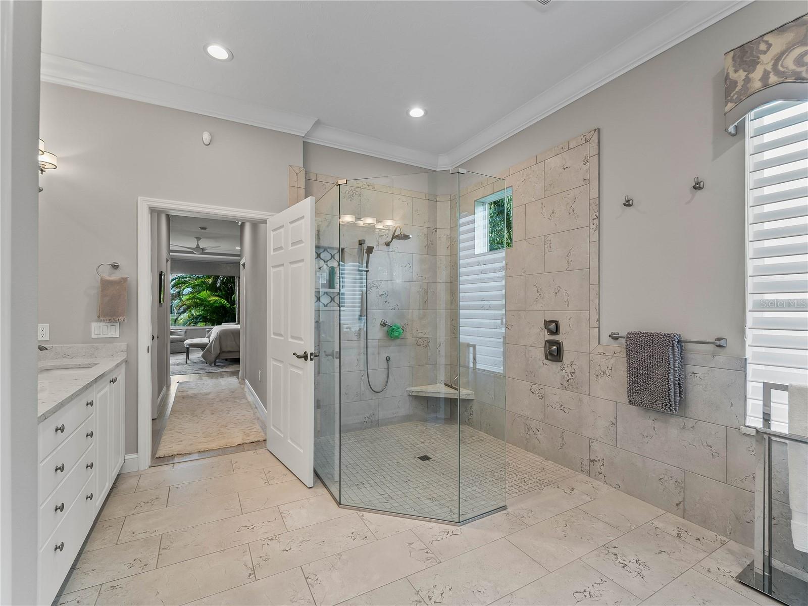 KENWOOD PARK - Residential