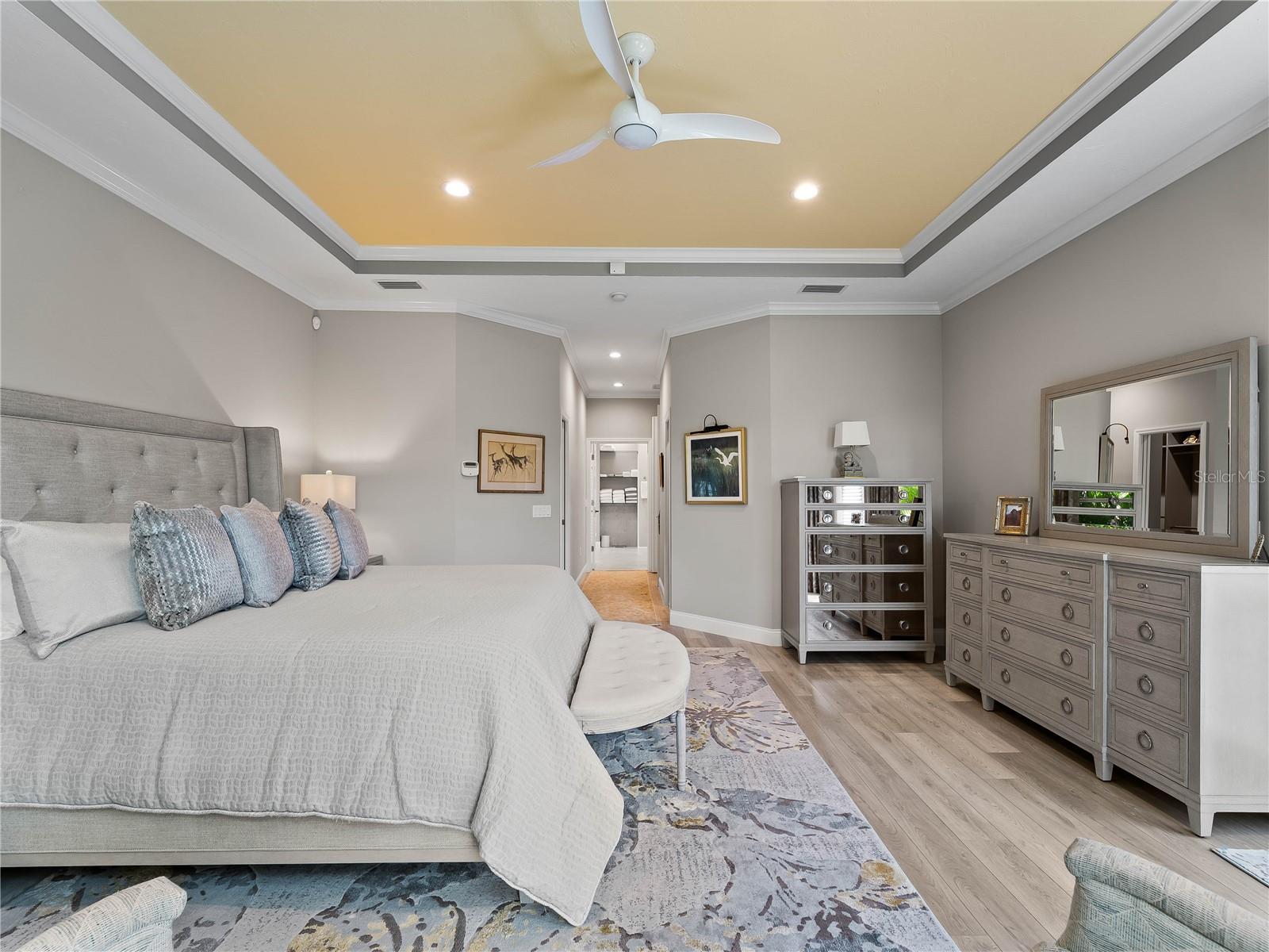 KENWOOD PARK - Residential