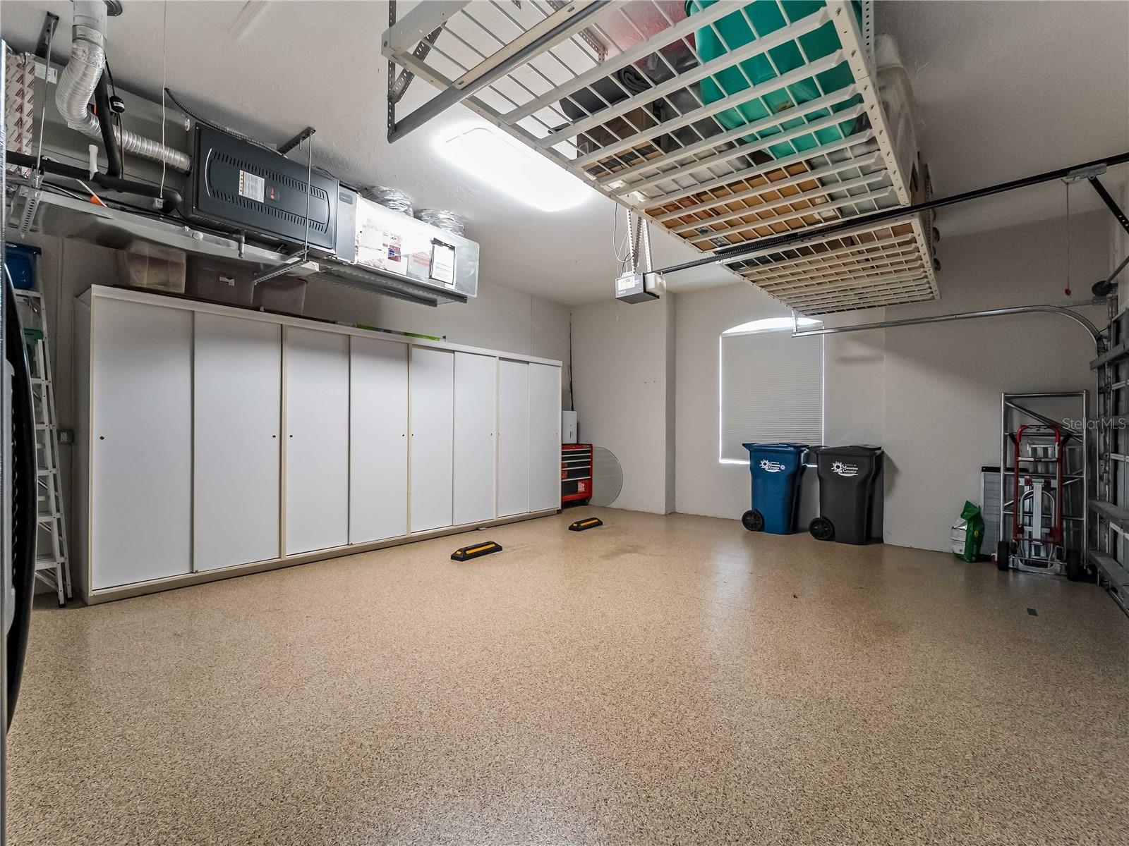 KENWOOD PARK - Residential