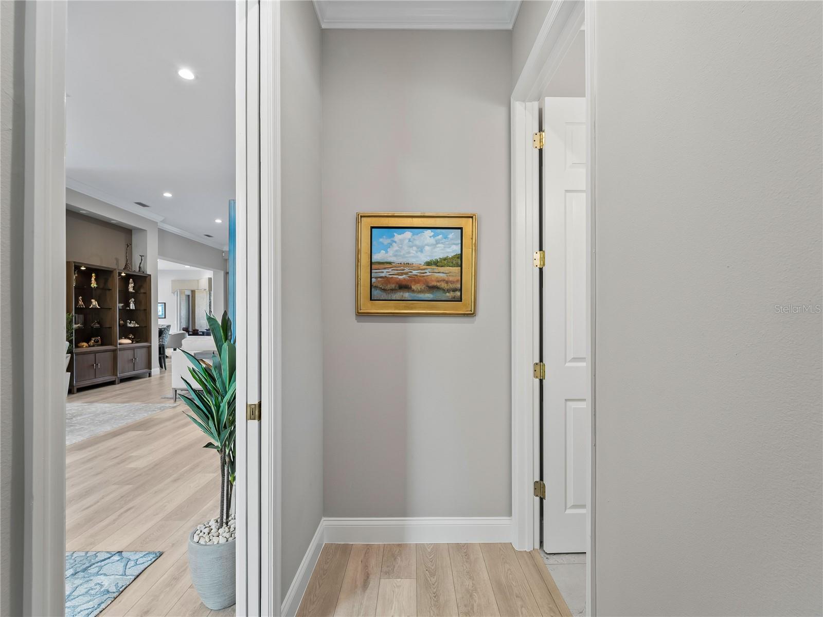 KENWOOD PARK - Residential