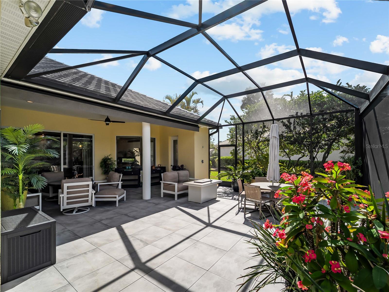 KENWOOD PARK - Residential