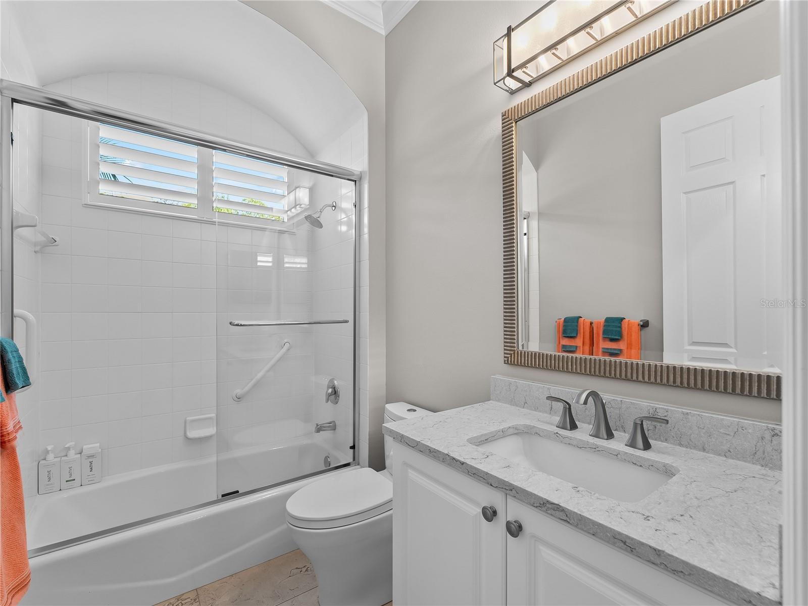 KENWOOD PARK - Residential