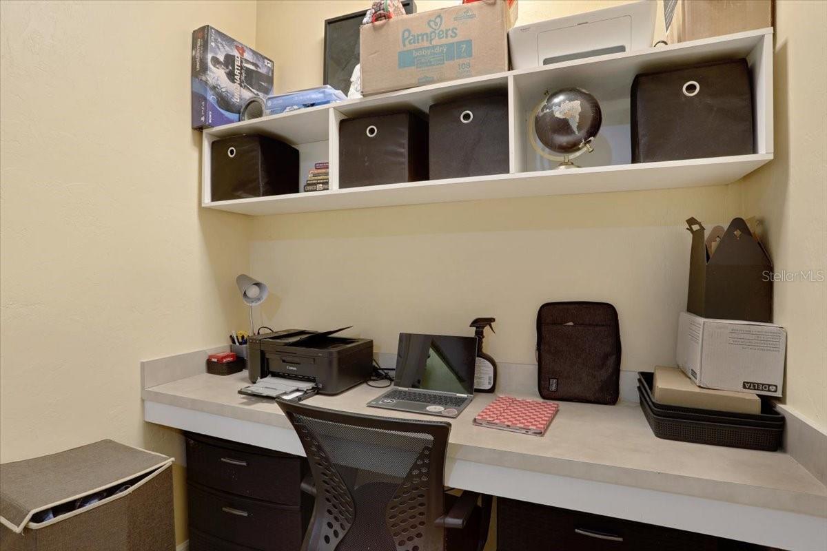 GREENS CONDOS AT WEST END - Residential