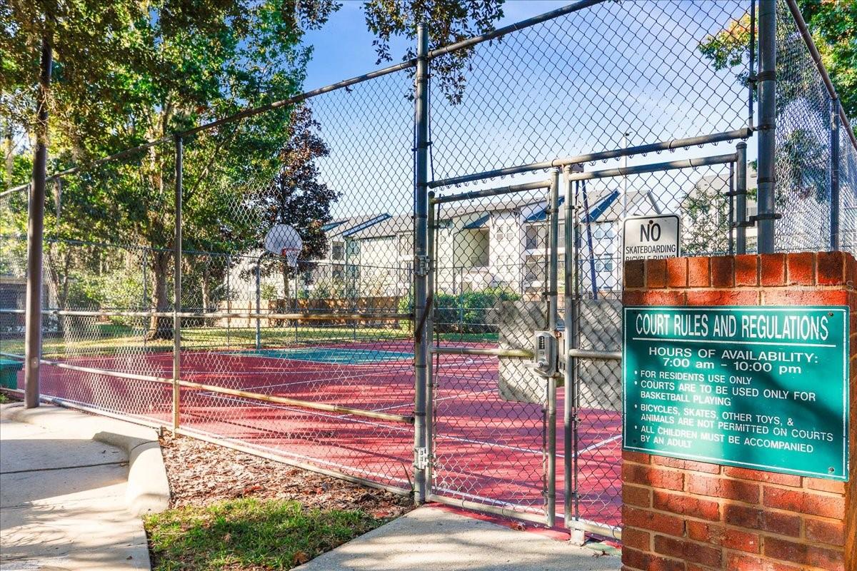 GREENS CONDOS AT WEST END - Residential