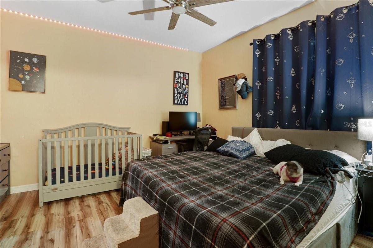 GREENS CONDOS AT WEST END - Residential