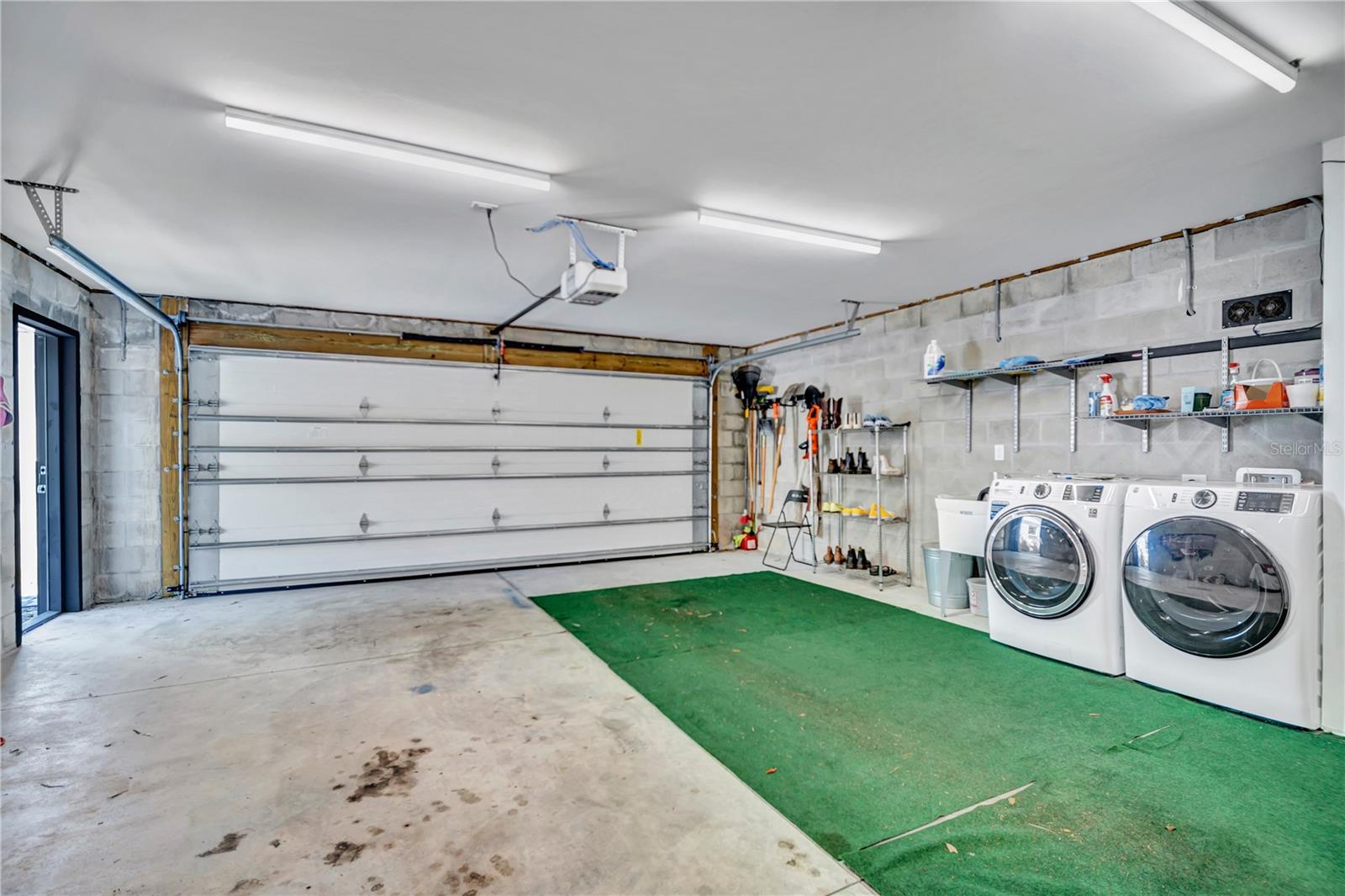 BEACH PARK - Residential