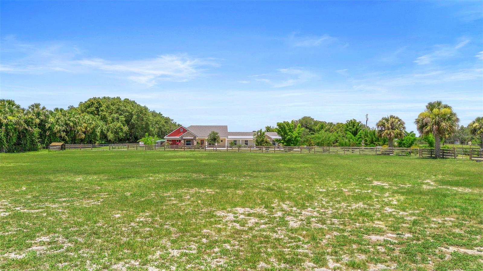 NO SUBDIVISION - Residential