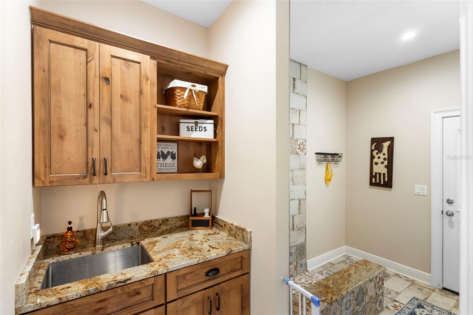 NO SUBDIVISION - Residential