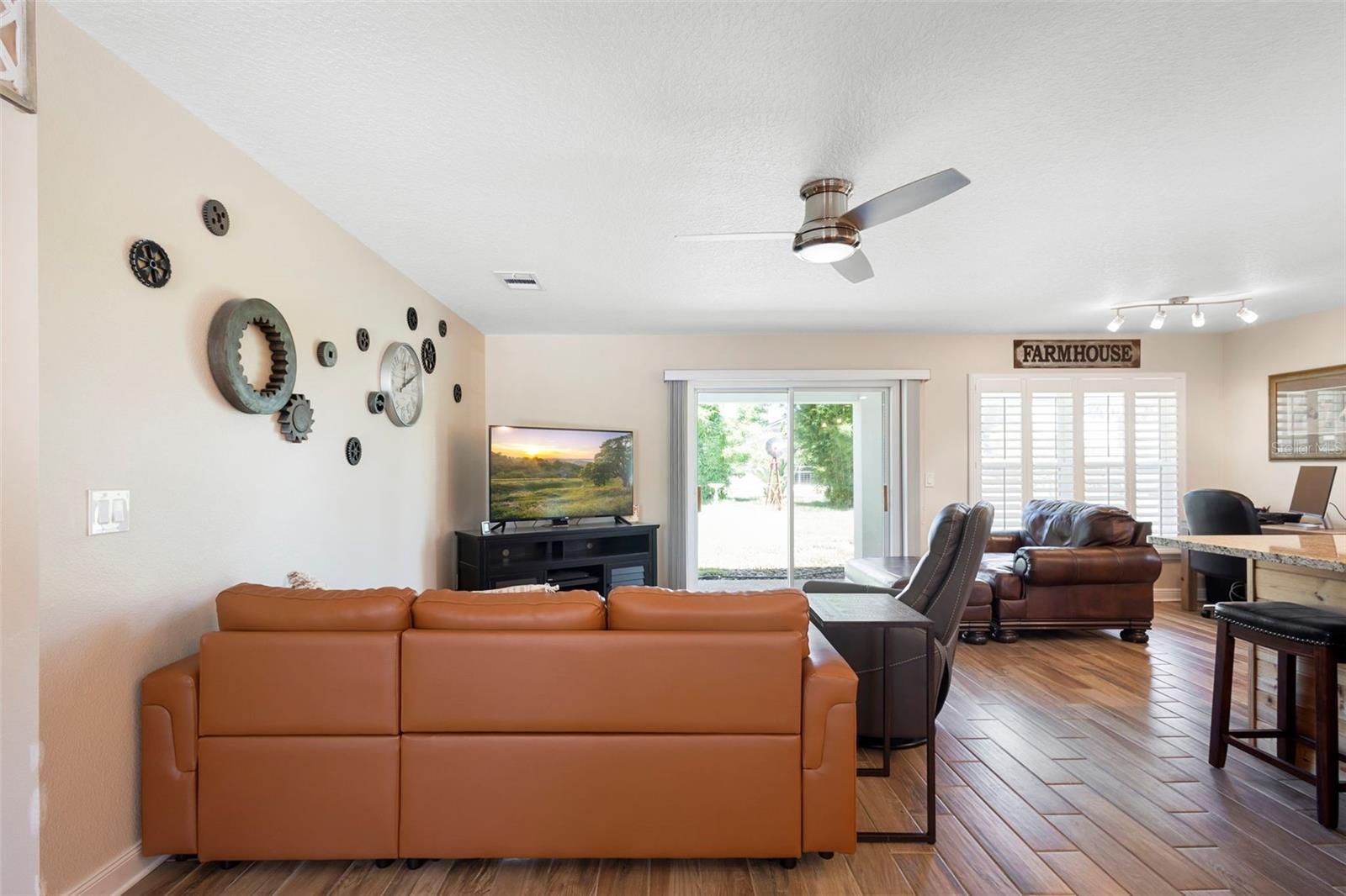 NO SUBDIVISION - Residential