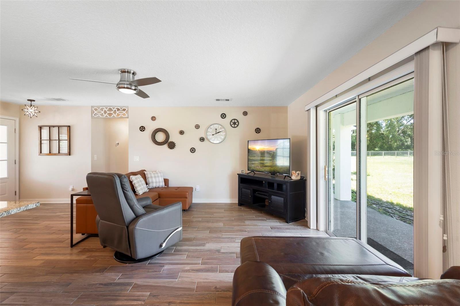 NO SUBDIVISION - Residential