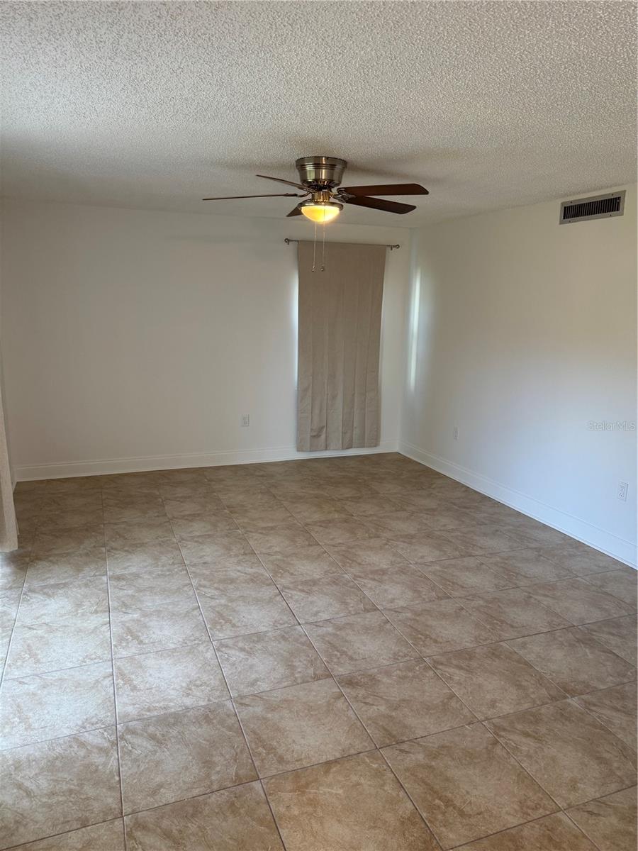 TRADEWINDS CONDO - Residential Lease