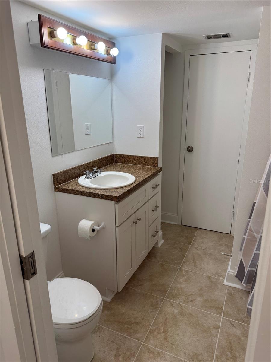 TRADEWINDS CONDO - Residential Lease