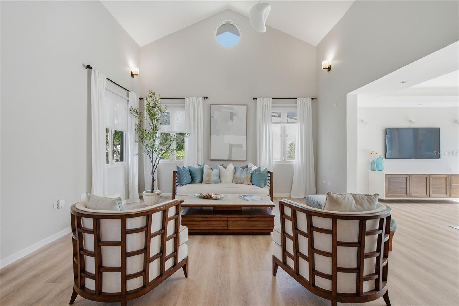 432 DORADO BEACH EAST