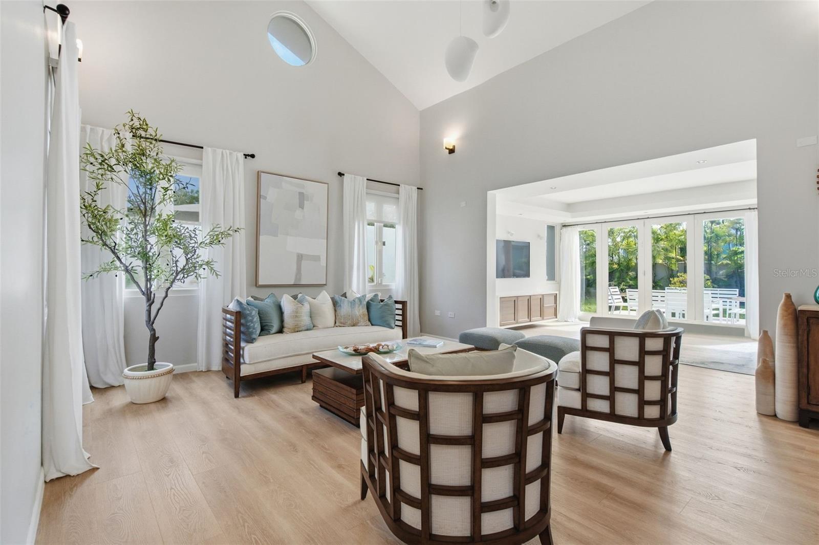 432 DORADO BEACH EAST