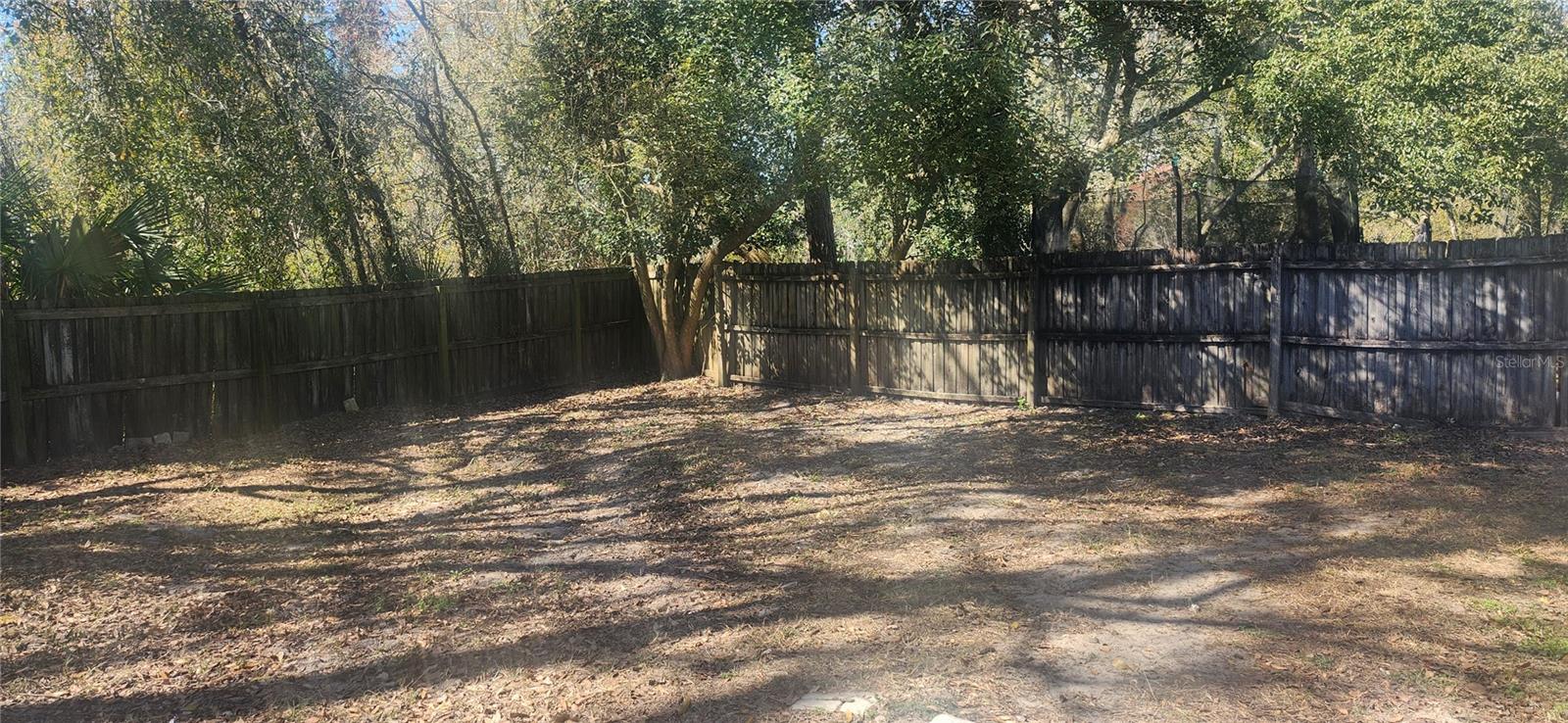 WILLOW LAKE - Residential