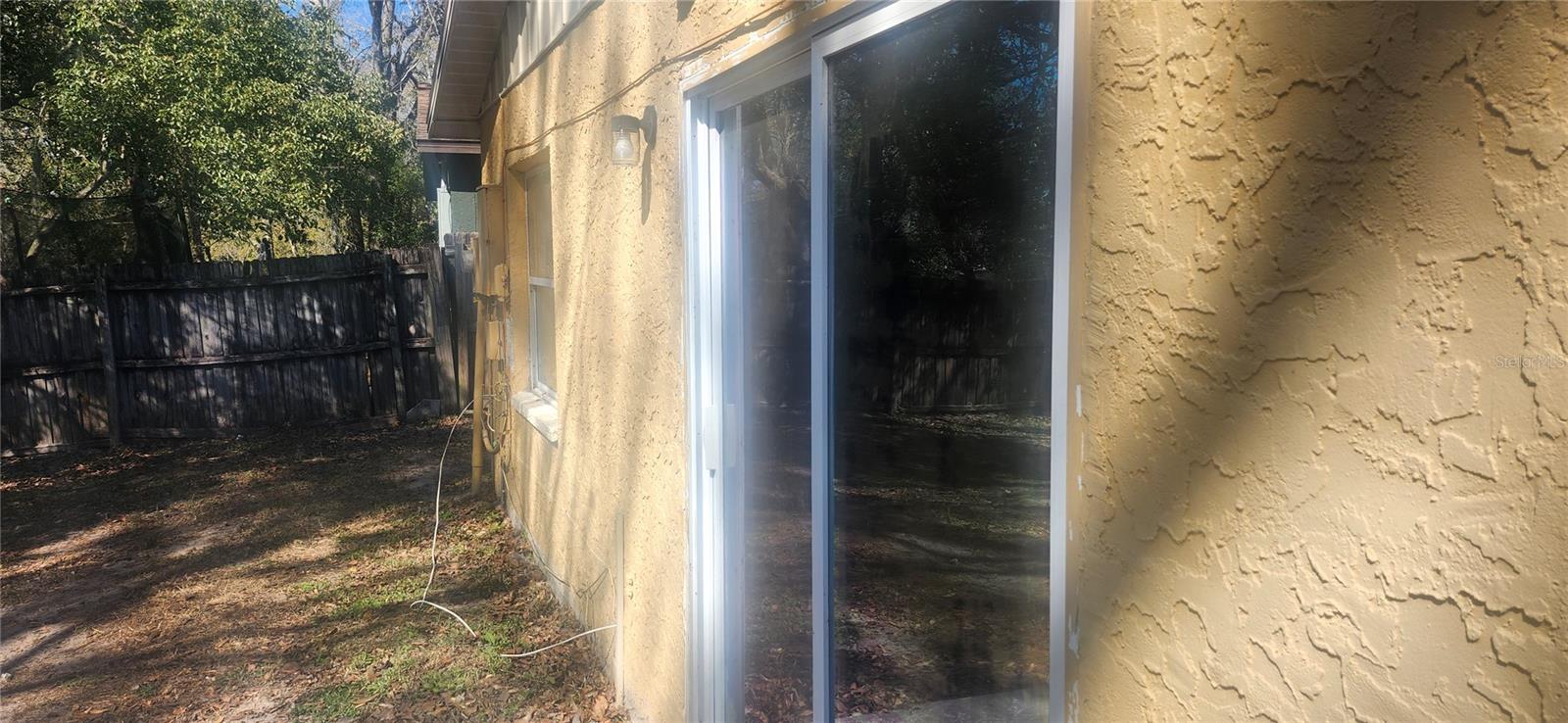 WILLOW LAKE - Residential