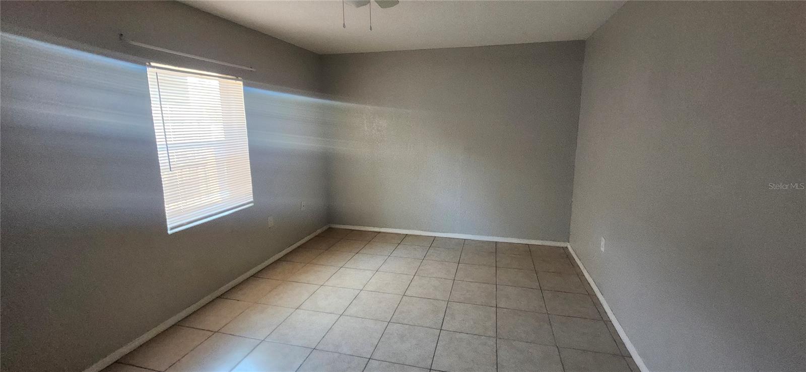 WILLOW LAKE - Residential