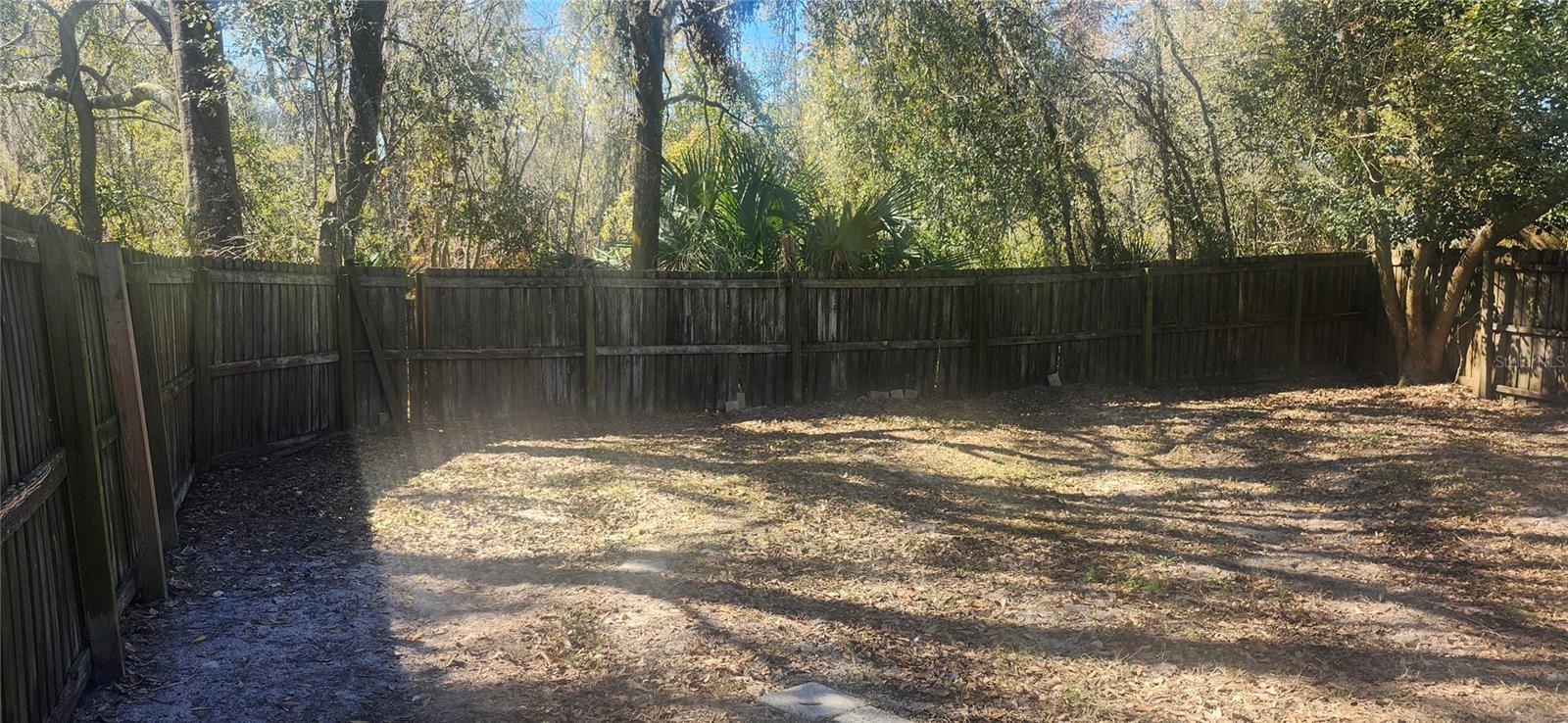 WILLOW LAKE - Residential