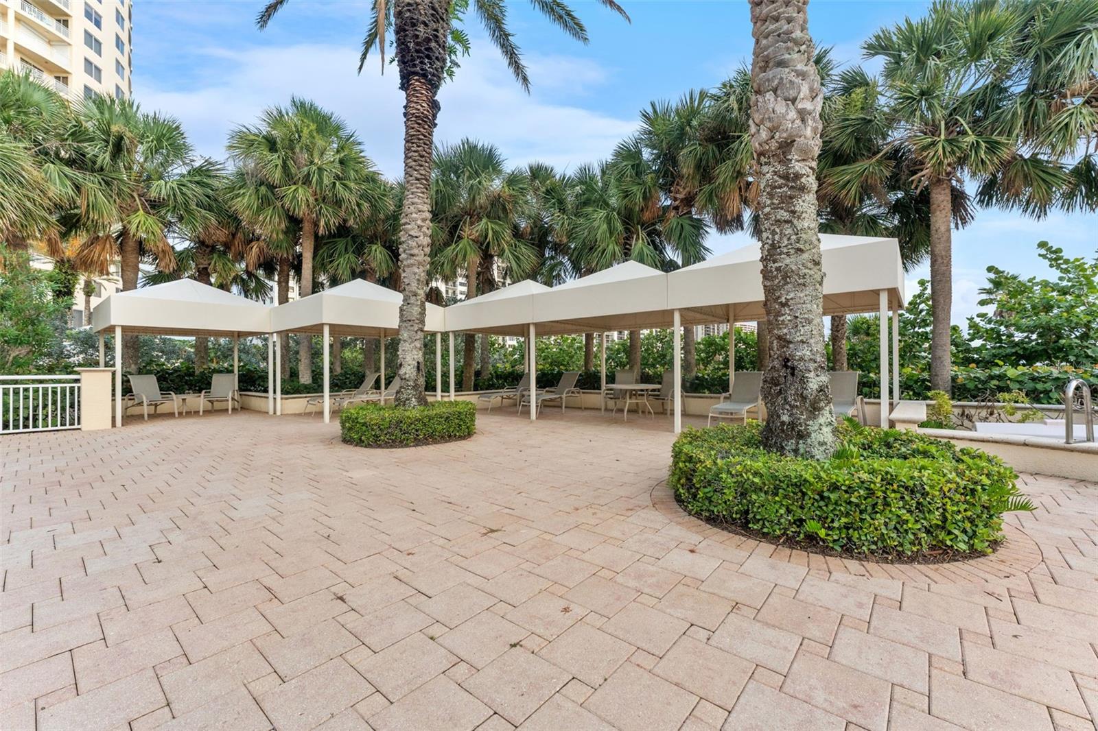 MERIDIAN ON SAND KEY CONDO - Residential Lease